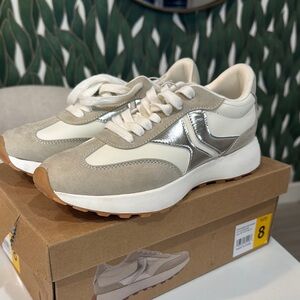 Steve Madden Women's Sneakers in Silver and Cream